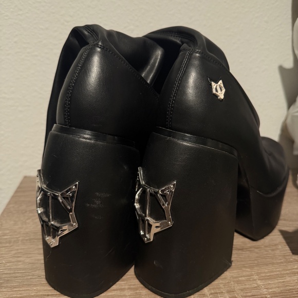 Naked Wolfe Spice Black Stretch - Picture 3 of 4